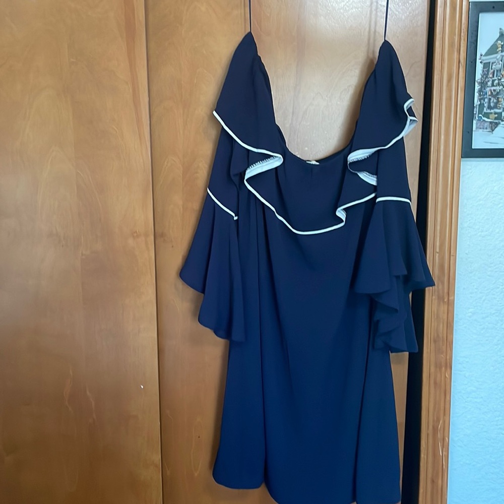 Xl blue and white mini dress or top. Off the shoulder or not.